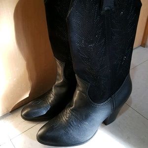 Miranda Lambert Cowboy Boots, Black, Size 7